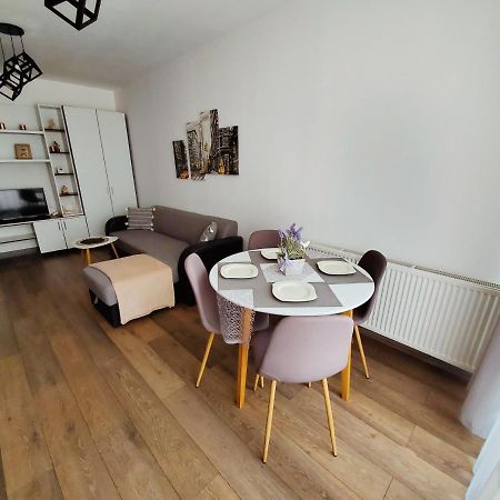 Apartament 35 Apartment Selimbar Ngoại thất bức ảnh