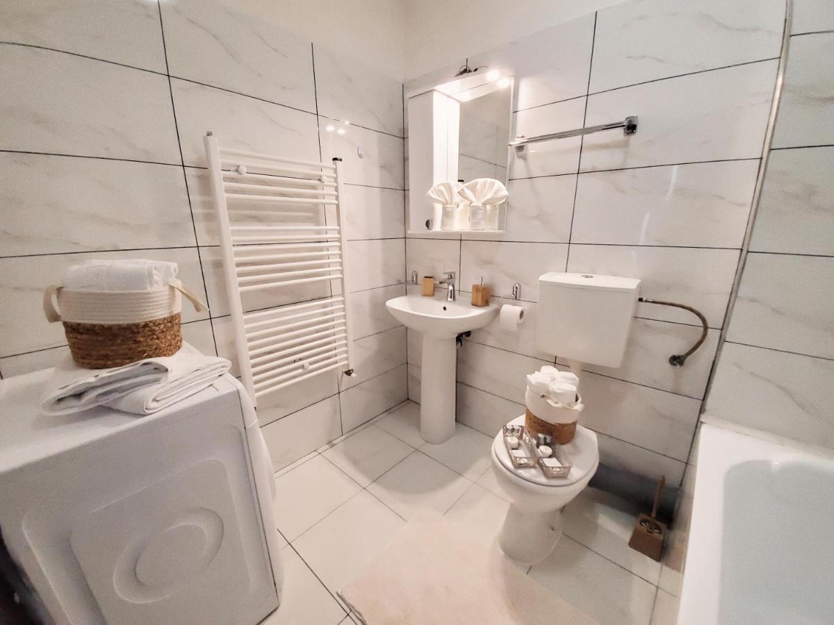 Apartament 35 Apartment Selimbar Ngoại thất bức ảnh